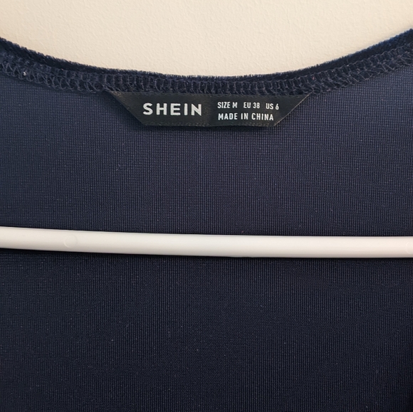 Velvet party dress - Picture 2 of 2